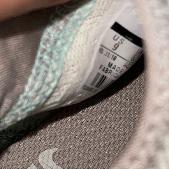 Nike Woman Flex Contact 3 Running Shoes Size 9 - Picture 10 of 10